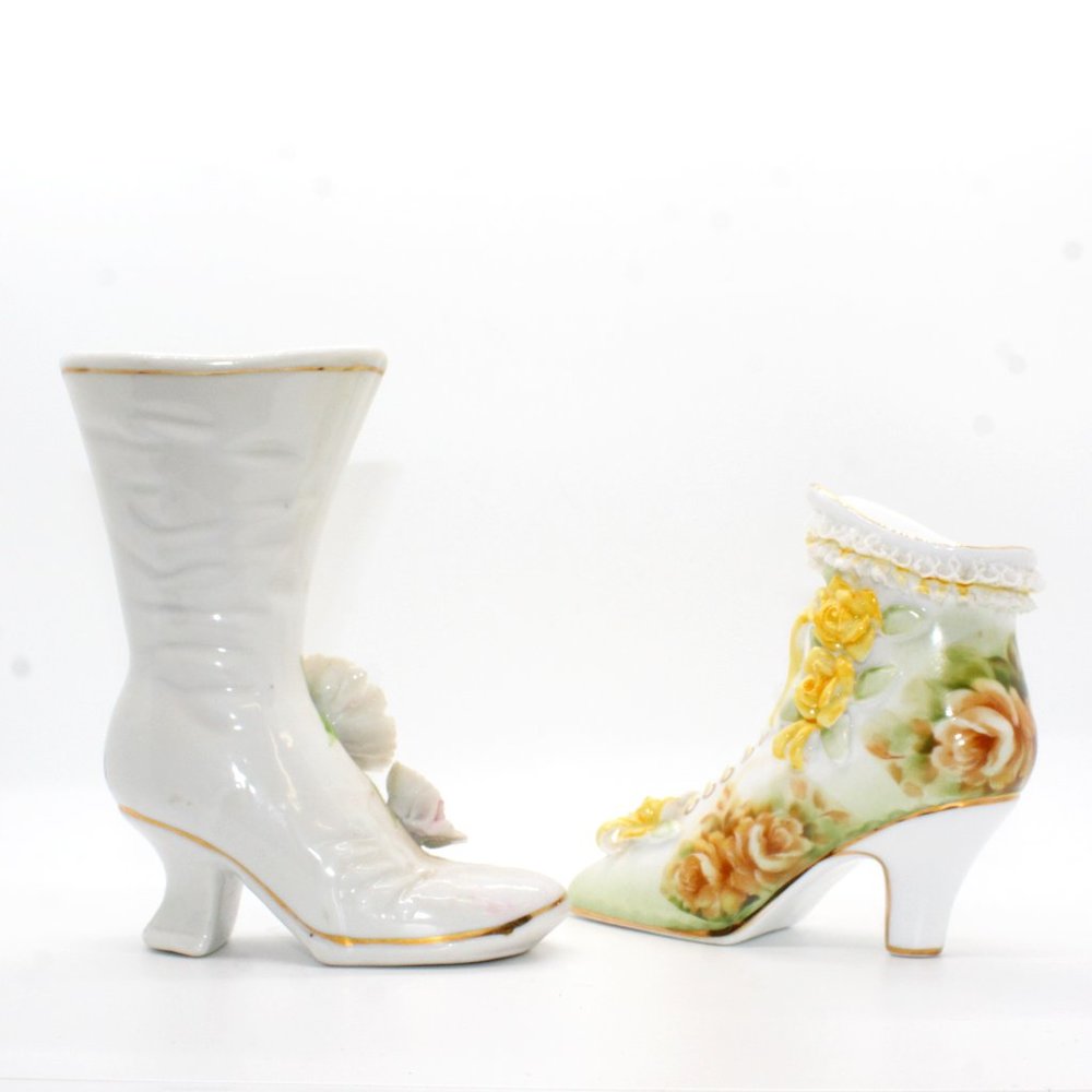 Vintage Victorian Porcelain 3D Flowers Boots Hand Painted Made Japan England - Picture 2 of 4